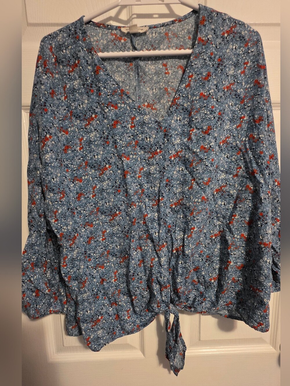 4/$67 Deal! beachlunchlounge Light Blue Floral Tie-Front Blouse